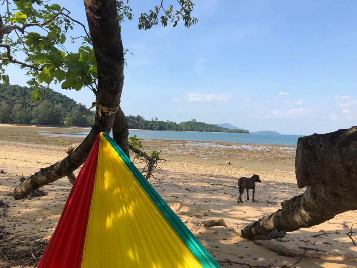 Reggae Island Private Island Koh Phayam Bagian luar foto