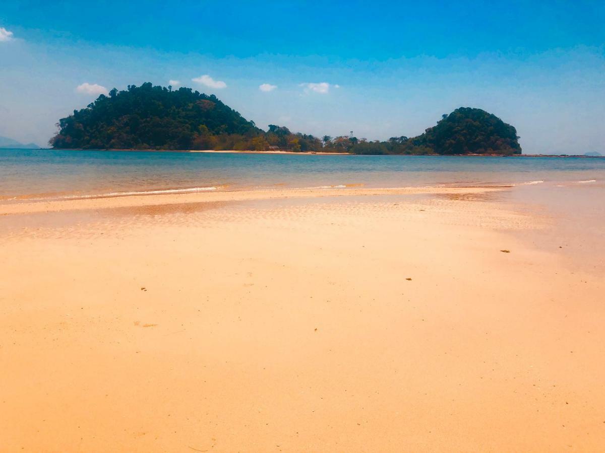 Reggae Island Private Island Koh Phayam Bagian luar foto