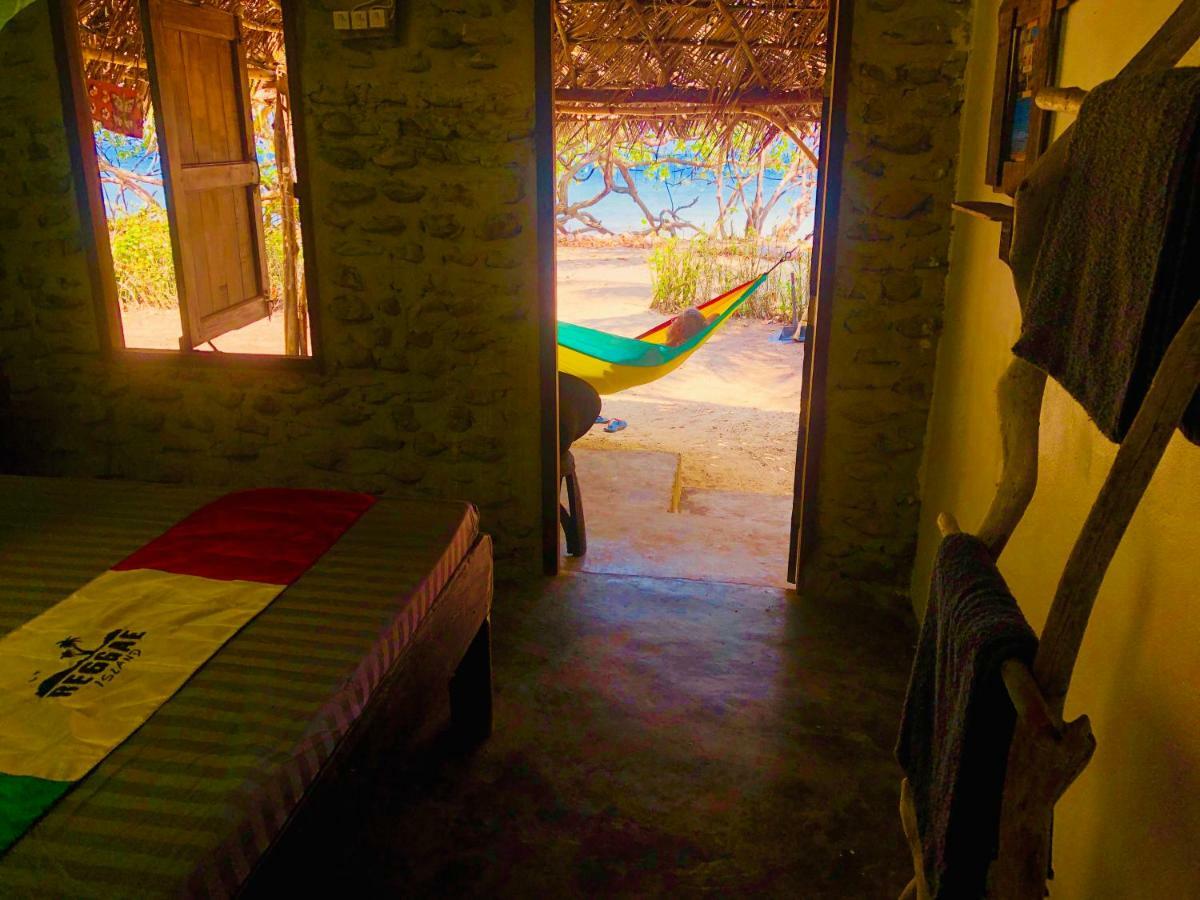 Reggae Island Private Island Koh Phayam Bagian luar foto