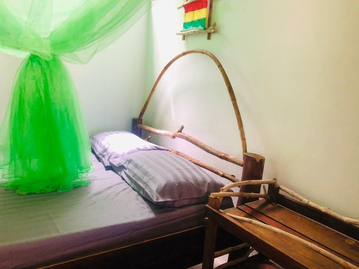 Reggae Island Private Island Koh Phayam Bagian luar foto