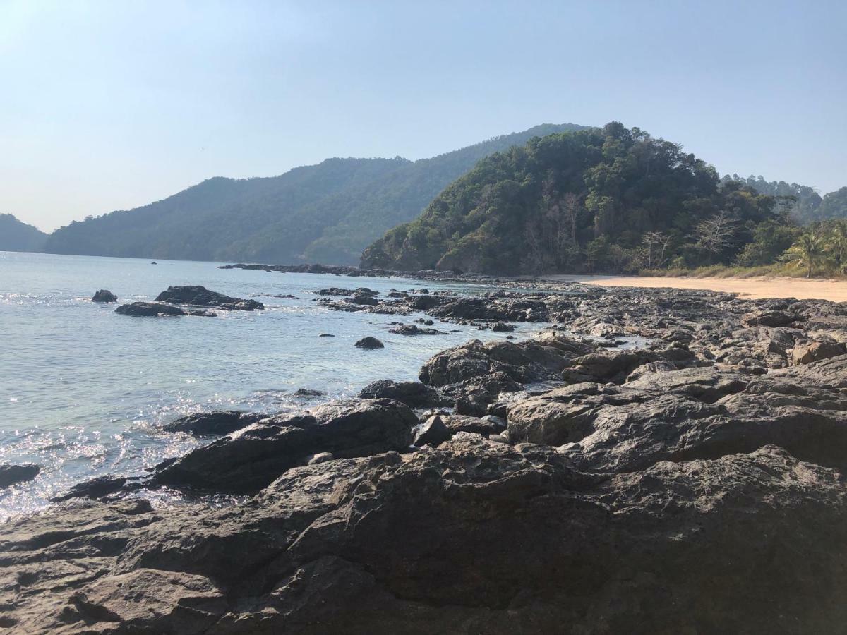 Reggae Island Private Island Koh Phayam Bagian luar foto